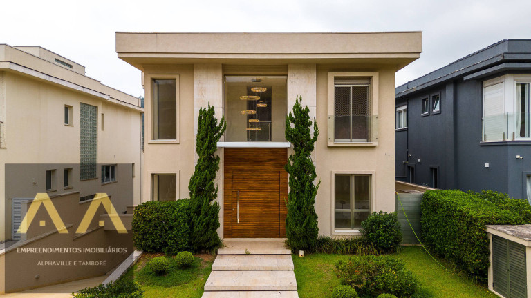 Casa com 4 Quartos à Venda, 420 m² em Alphaville - Barueri
