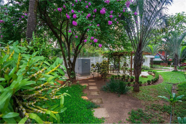 Imagem Imóvel com 3 Quartos à Venda, em Santa Cecília - São Paulo Imagem Imóvel com 3 Quartos à Venda, em Santa Cecília - São Paulo