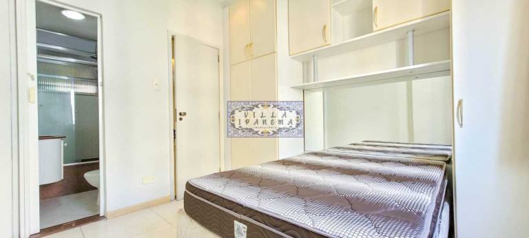 Imagem Apartamento com 1 Quarto à Venda, 55 m² em Copacabana - Rio De Janeiro Imagem Apartamento com 1 Quarto à Venda, 55 m² em Copacabana - Rio De Janeiro