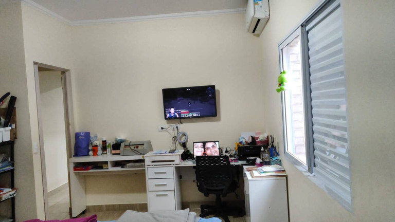 Imagem Casa com 2 Quartos à Venda, 260 m² em Mirim - Praia Grande Imagem Casa com 2 Quartos à Venda, 260 m² em Mirim - Praia Grande