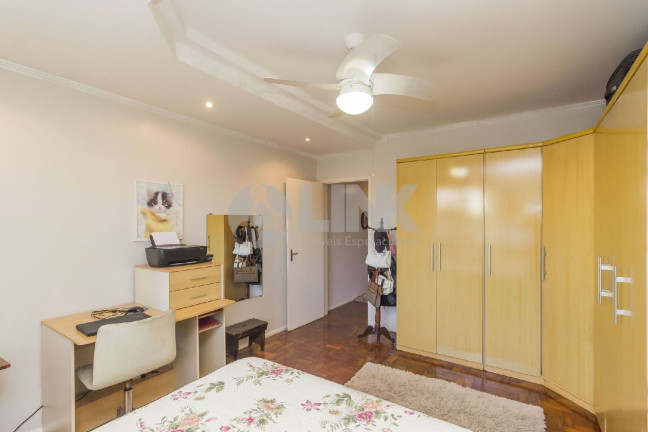 Imagem Casa com 3 Quartos à Venda, 290 m² em Jardim Europa - Porto Alegre