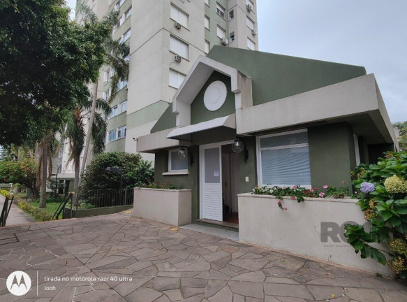 Imagem Imóvel com 2 Quartos à Venda, em Cavalhada - Porto Alegre Imagem Imóvel com 2 Quartos à Venda, em Cavalhada - Porto Alegre