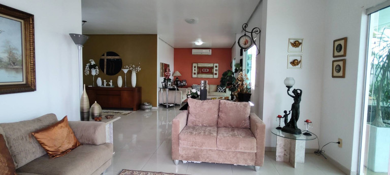 Imagem Casa de Condomínio com 6 Quartos para Alugar, 394 m² em Ponta Negra - Manaus Imagem Casa de Condomínio com 6 Quartos para Alugar, 394 m² em Ponta Negra - Manaus