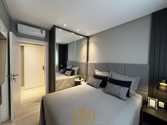 Imagem Apartamento com 4 Quartos à Venda, 145 m² em Meia Praia - Itapema Imagem Apartamento com 4 Quartos à Venda, 145 m² em Meia Praia - Itapema
