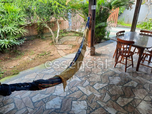Imagem Casa com 2 Quartos à Venda, 125 m² em Perequê Mirim - Ubatuba