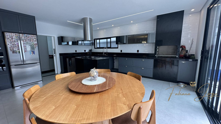 Imagem Casa de Condomínio com 3 Quartos à Venda, 246 m² em Jardim São Marcos - Valinhos