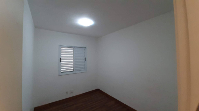 Imagem Apartamento com 2 Quartos à Venda, 62 m² em Jardim Tupanci - Barueri