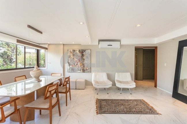 Imagem Apartamento com 3 Quartos à Venda, 142 m² em Petrópolis - Porto Alegre Imagem Apartamento com 3 Quartos à Venda, 142 m² em Petrópolis - Porto Alegre