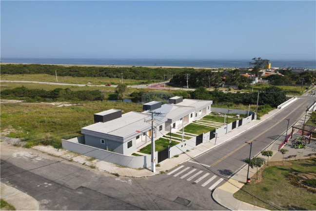 Imagem Casa de Condomínio com 2 Quartos à Venda, 80 m² em Itaipuaçu - Maricá
