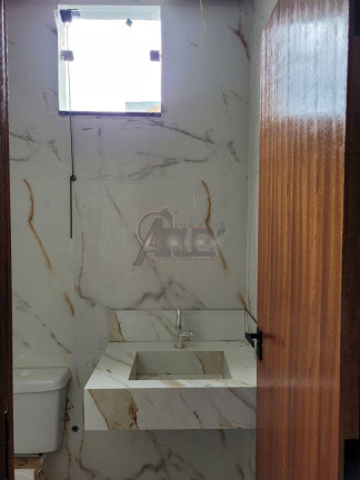 Imagem Casa com 2 Quartos à Venda, 100 m² em Montes Claros Imagem Casa com 2 Quartos à Venda, 100 m² em Montes Claros