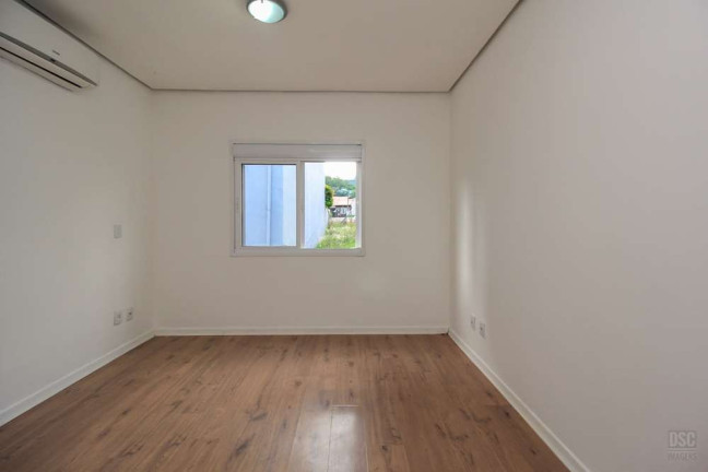 Imagem Casa com 2 Quartos à Venda,  em Hípica - Porto Alegre