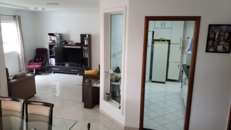 Imagem Casa com 5 Quartos à Venda, 210 m² em São José Operário - Manaus Imagem Casa com 5 Quartos à Venda, 210 m² em São José Operário - Manaus