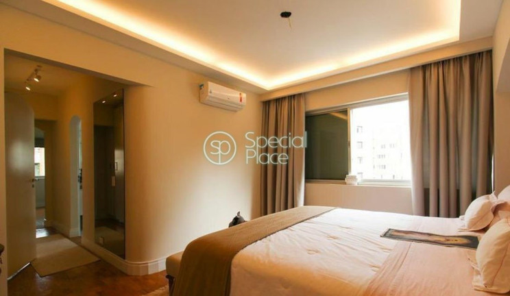 Apartamento com 3 Quartos à Venda, 300 m² em Moema - São Paulo