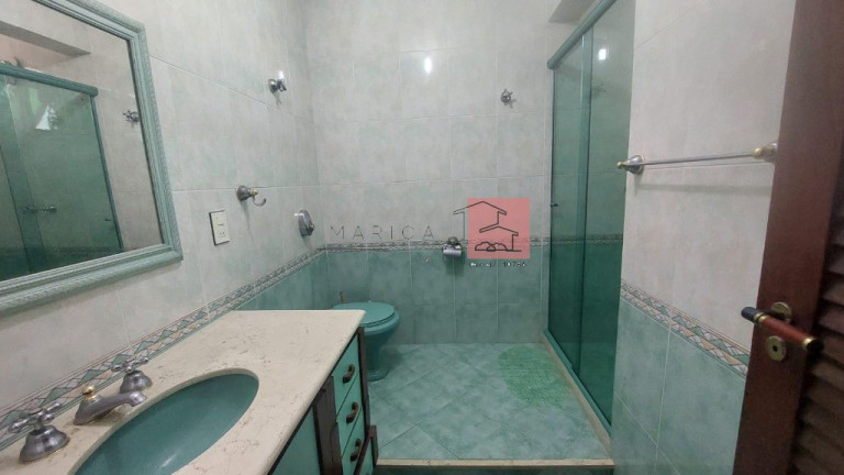 Imagem Casa com 4 Quartos à Venda, 360 m² em Piratininga - Niterói