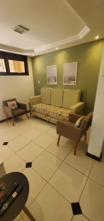Imagem Sobrado com 4 Quartos à Venda, 160 m² em Cachoeira Do Bom Jesus - Florianópolis