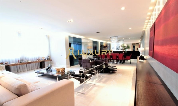 Imagem Imóvel com 4 Quartos à Venda, 274 m² em Vila Da Serra - Nova Lima Imagem Imóvel com 4 Quartos à Venda, 274 m² em Vila Da Serra - Nova Lima