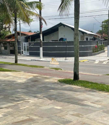 Imagem Casa com 3 Quartos à Venda, 170 m² em Real - Praia Grande Imagem Casa com 3 Quartos à Venda, 170 m² em Real - Praia Grande