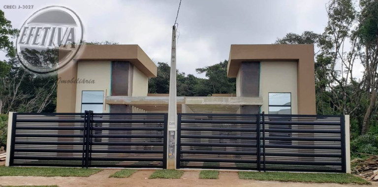 Casa com 3 Quartos à Venda, 110 m² em Balneário Eliane - Guaratuba