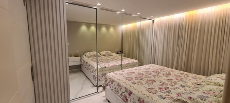 Imagem Imóvel com 2 Quartos à Venda, 1 m² em Icaraí - Niterói Imagem Imóvel com 2 Quartos à Venda, 1 m² em Icaraí - Niterói