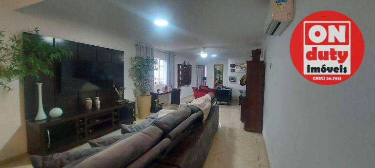 Imagem Casa com 4 Quartos à Venda, 316 m² em Marapé - Santos