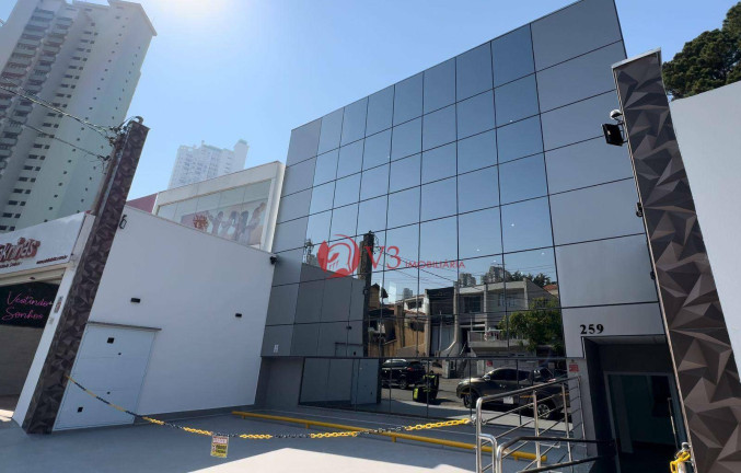 Sala Comercial para Alugar, 550 m² em Jardim Anália Franco - São Paulo