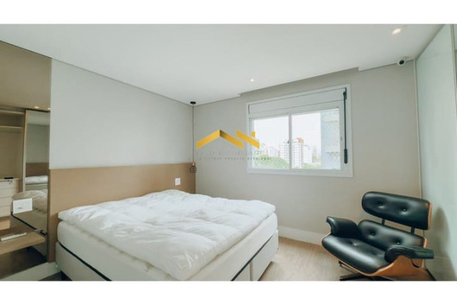 Imagem Apartamento com 3 Quartos à Venda, 143 m² em Moema - São Paulo