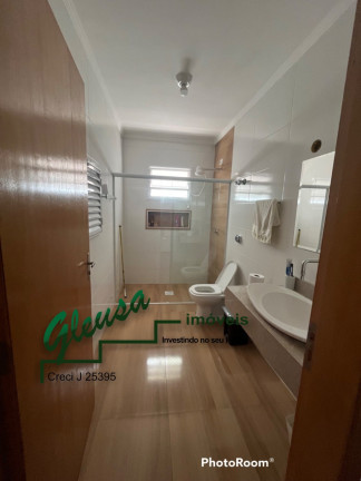 Imagem Casa com 3 Quartos à Venda, em Itaquera - São Paulo Imagem Casa com 3 Quartos à Venda, em Itaquera - São Paulo