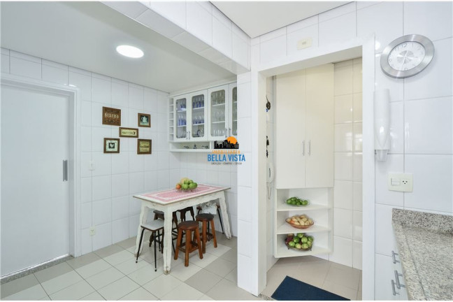 Imagem Apartamento com 3 Quartos à Venda,  em Caxingui - São Paulo