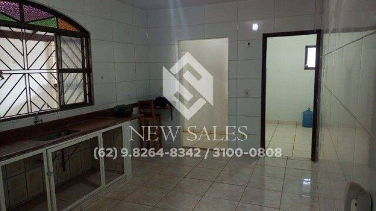 Imagem Casa com 3 Quartos à Venda, 470 m² em Vila Rosa - Goiânia