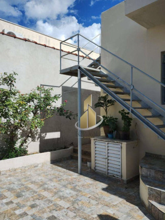 Imagem Casa com 3 Quartos à Venda, 250 m² em Centro - Caçapava Imagem Casa com 3 Quartos à Venda, 250 m² em Centro - Caçapava