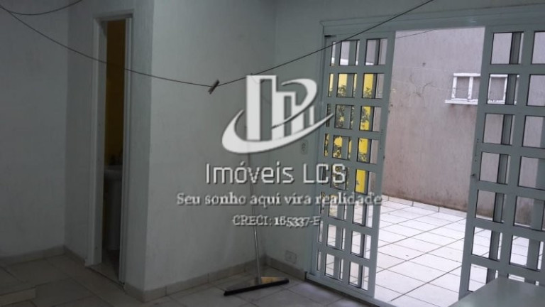 Imagem Casa com 3 Quartos à Venda, 158 m² em Metalúrgicos - Osasco