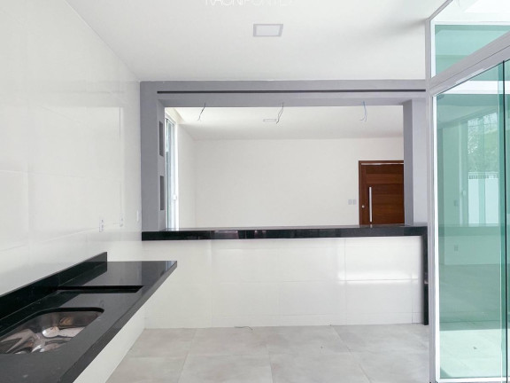 Imagem Casa com 3 Quartos à Venda, 164 m² em Barra Do Jacuipe - Camaçari Imagem Casa com 3 Quartos à Venda, 164 m² em Barra Do Jacuipe - Camaçari