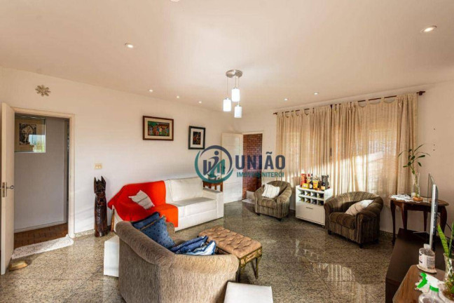 Imagem Casa com 5 Quartos à Venda, 400 m² em Itaipu - Niterói Imagem Casa com 5 Quartos à Venda, 400 m² em Itaipu - Niterói