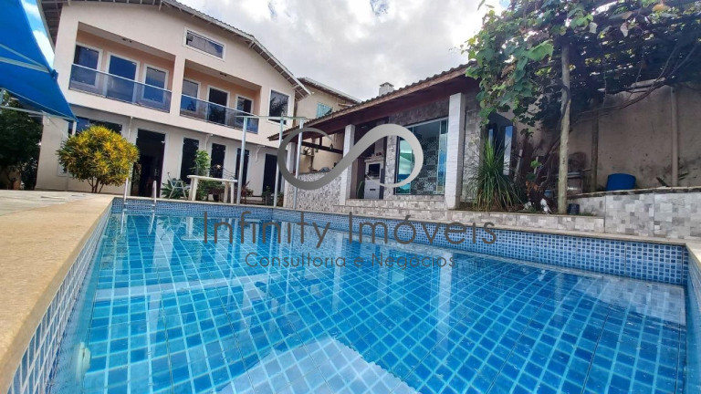 Casa com 4 Quartos à Venda, 360 m² em Jardim Imperial - Lagoa Santa