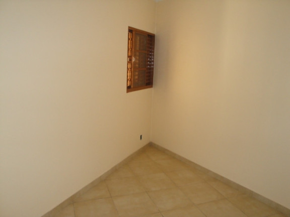Imagem Casa com 3 Quartos à Venda, 150 m² em Jardim Petropolis - Bauru Imagem Casa com 3 Quartos à Venda, 150 m² em Jardim Petropolis - Bauru