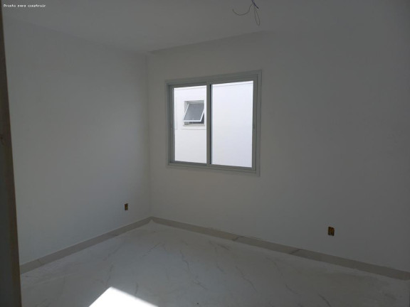 Imagem Casa com 4 Quartos à Venda, 180 m² em Maravista -itaipu - Niterói