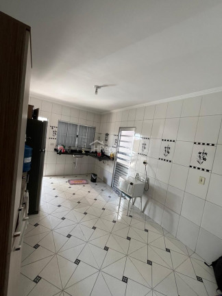 Imagem Casa com 6 Quartos à Venda, 200 m² em Jardim Santa Esmeralda - Sorocaba Imagem Casa com 6 Quartos à Venda, 200 m² em Jardim Santa Esmeralda - Sorocaba