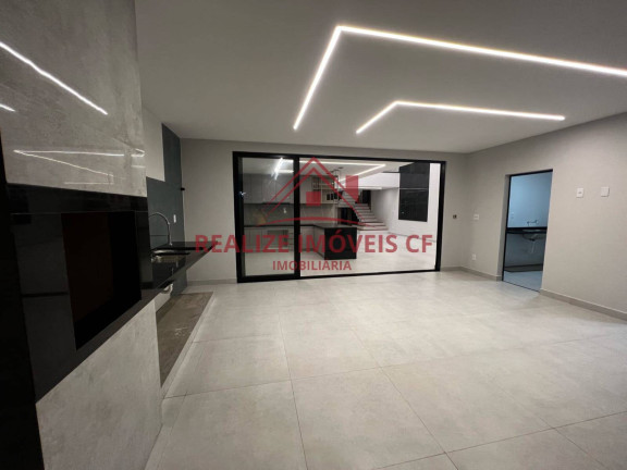 Imagem Casa de Condomínio com 4 Quartos à Venda, 240 m² em Nova Sao Pedro - São Pedro Da Aldeia Imagem Casa de Condomínio com 4 Quartos à Venda, 240 m² em Nova Sao Pedro - São Pedro Da Aldeia