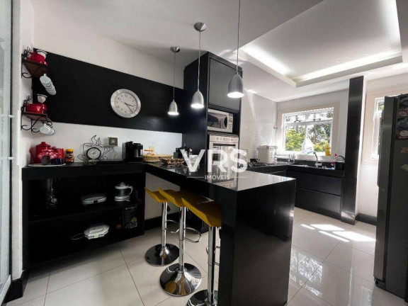 Imagem Casa com 4 Quartos à Venda, 240 m² em Bom Retiro - Teresópolis Imagem Casa com 4 Quartos à Venda, 240 m² em Bom Retiro - Teresópolis