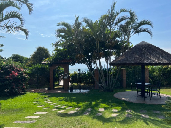 Imagem Imóvel com 2 Quartos à Venda, 130 m² em Praia Do Estaleirinho - Balneário Camboriú