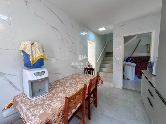 Imagem Sobrado com 5 Quartos à Venda, 211 m² em Barra Do Sai - Itapoá