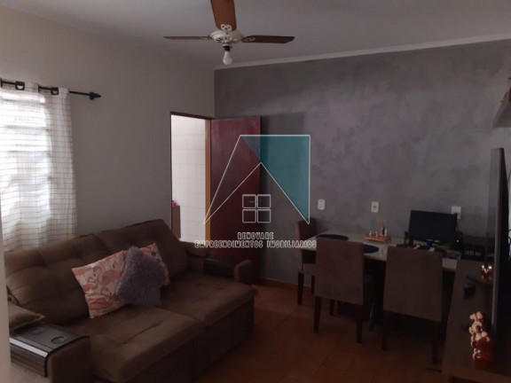 Imagem Casa com 3 Quartos à Venda, 213 m² em Monte Alegre - Ribeirão Preto Imagem Casa com 3 Quartos à Venda, 213 m² em Monte Alegre - Ribeirão Preto