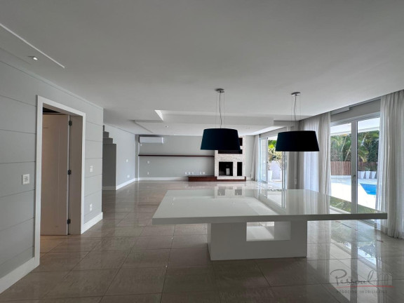 Imagem Casa com 4 Quartos à Venda, 700 m² em Jurerê Internacional - Florianópolis Imagem Casa com 4 Quartos à Venda, 700 m² em Jurerê Internacional - Florianópolis