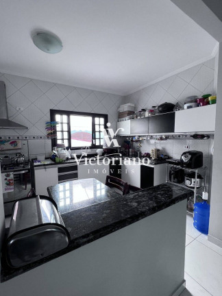 Imagem Casa com 4 Quartos à Venda, 250 m² em Jardim Terras De São João - Jacareí Imagem Casa com 4 Quartos à Venda, 250 m² em Jardim Terras De São João - Jacareí