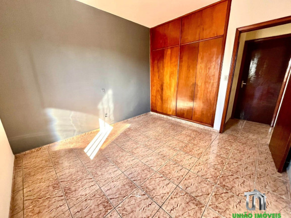 Imagem Casa com 4 Quartos à Venda, 200 m² em Vila Municipal - Bragança Paulista Imagem Casa com 4 Quartos à Venda, 200 m² em Vila Municipal - Bragança Paulista