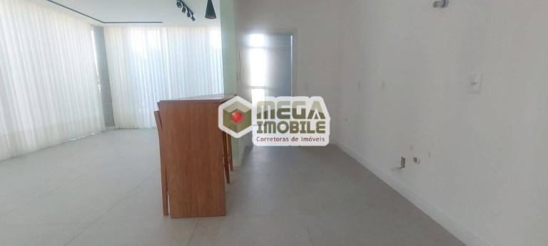 Imagem Casa com 3 Quartos à Venda, 166 m² em Itacorubi - Florianópolis Imagem Casa com 3 Quartos à Venda, 166 m² em Itacorubi - Florianópolis