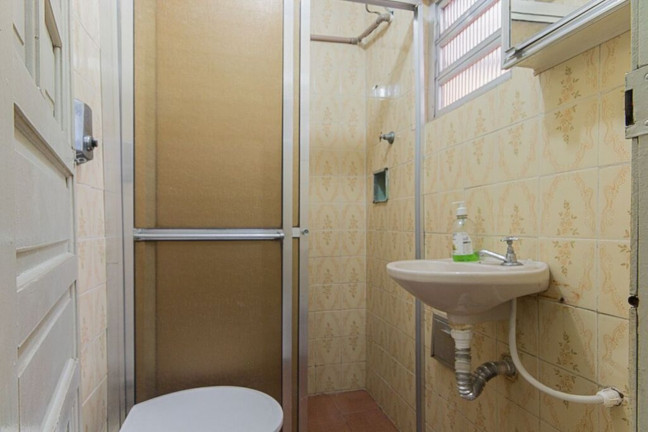 Imagem Imóvel com 7 Quartos à Venda, em Itaim Paulista - São Paulo Imagem Imóvel com 7 Quartos à Venda, em Itaim Paulista - São Paulo
