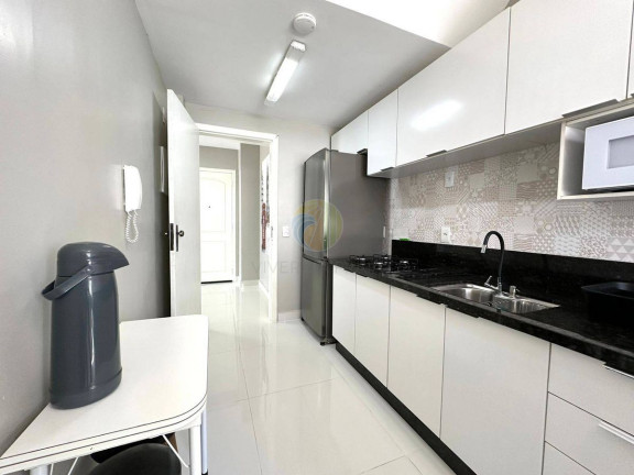 Imagem Cobertura com 4 Quartos à Venda, 168 m² em Centro - Balneário Camboriú