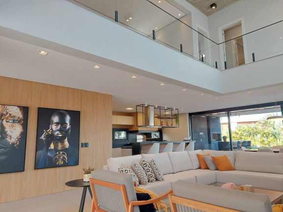 Imagem Casa com 5 Quartos à Venda, em Xangri-lá Imagem Casa com 5 Quartos à Venda, em Xangri-lá