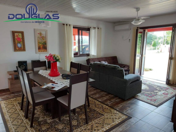Imagem Casa com 3 Quartos à Venda, 1.200 m² em Viamão Imagem Casa com 3 Quartos à Venda, 1.200 m² em Viamão